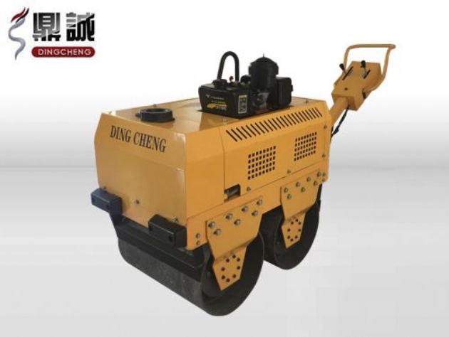 點(diǎn)擊查看詳細(xì)信息<br>標(biāo)題：DC-30C高配手扶式壓路機(jī) 閱讀次數(shù)：13579
