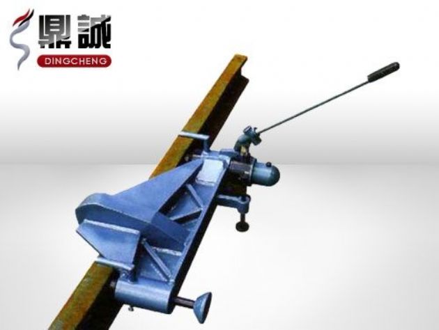 點(diǎn)擊查看詳細(xì)信息<br>標(biāo)題：水平液壓彎軌機(jī) 閱讀次數(shù)：5384