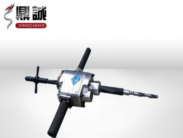 點(diǎn)擊查看詳細(xì)信息<br>標(biāo)題：ZK19型軌道鉆 閱讀次數(shù)：4244